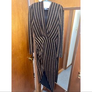 K Too long Sleeve Black and Gold Shimmer Dress